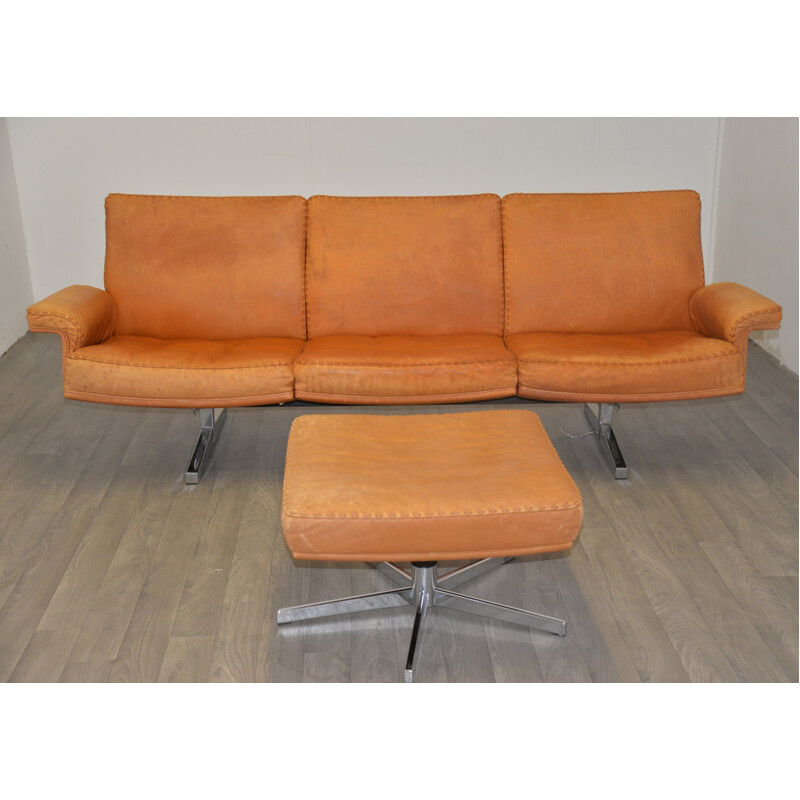 De Sede mid-century 3 seater sofa with ottoman in leather and chromium - 1970s
