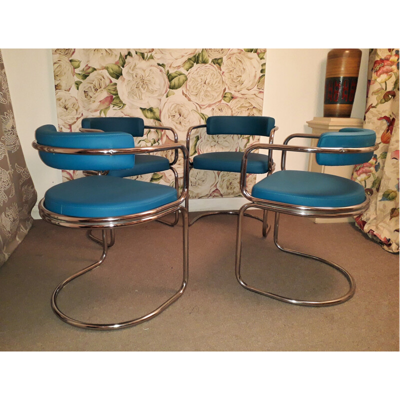 Set of 4 vintage tubular armchairs
