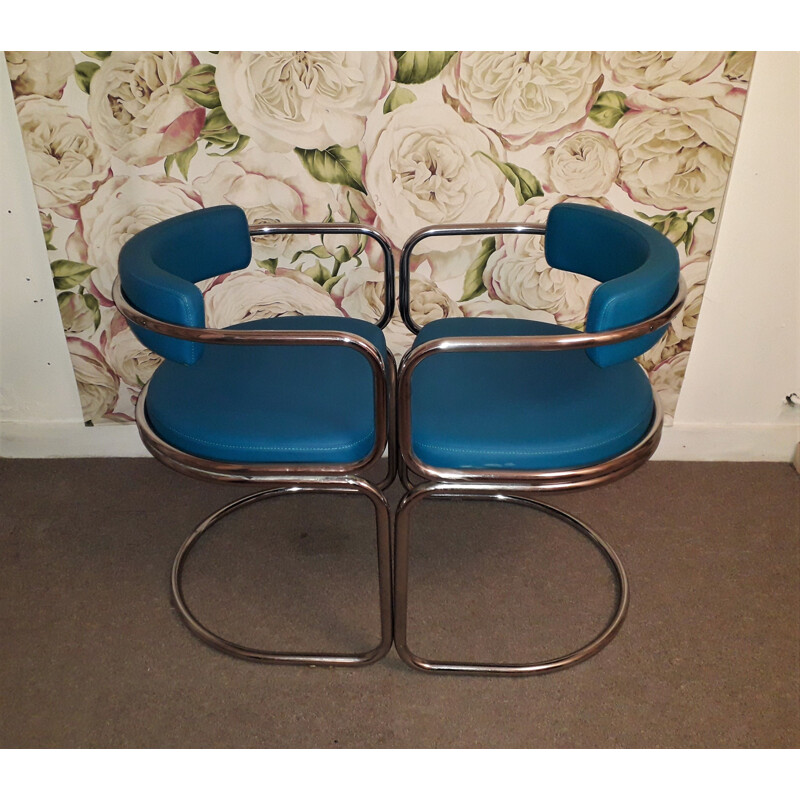 Set of 4 vintage tubular armchairs