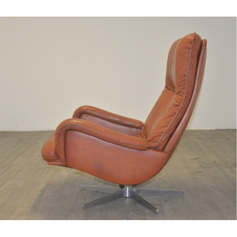 De Sede "S 231" armchair and his ottoman in leather - 1960s