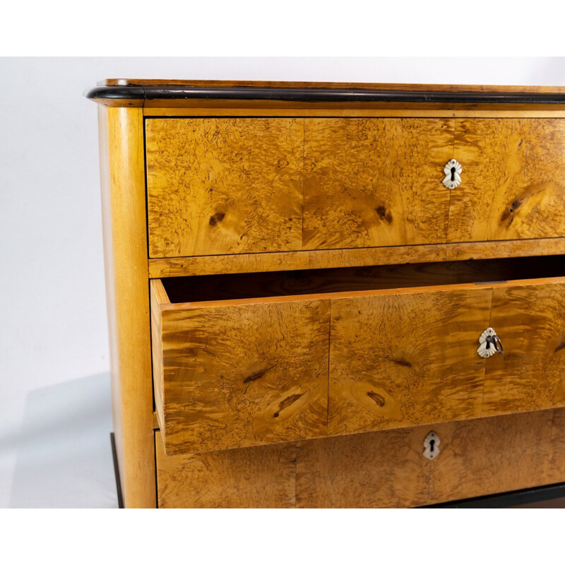 Vintage Chest of drawers with 3 drawers of polished birch wood and decorated with mother of pearl 1840 