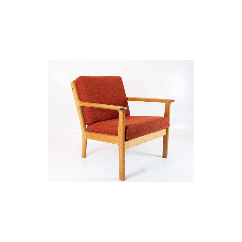 Vintage fauteuil in rode wol en eikenhout van Hans J. Wegner door Getama 1960
