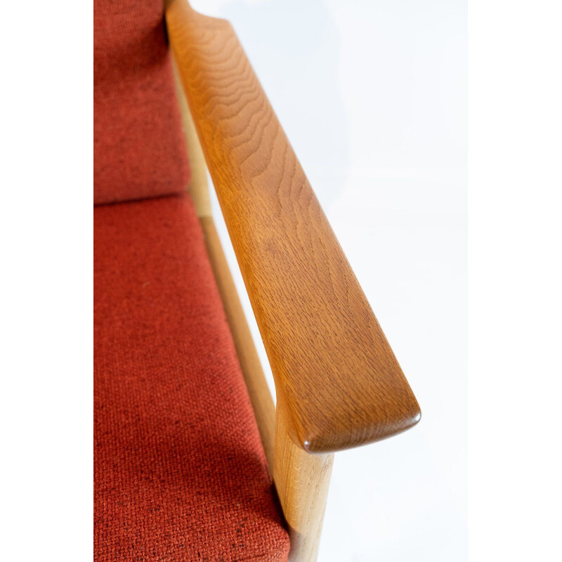Large vintage armchair in oak and red wool fabric by Hans J. Wegner and Getama 1960