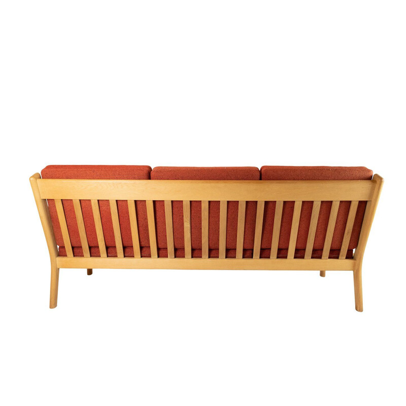 Vintage 3-seater sofa in oak and red wool fabric by Hans J. Wegner and Getama 1960