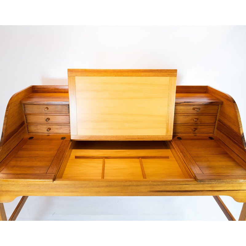 Vintage Oregon pine desk by Andreas Hansen and Hadsten Wood industry