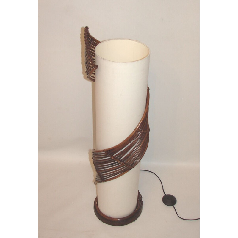 Lámpara de pie vintage de plástico y ratán, 1980