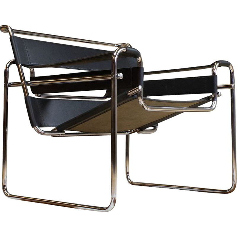 Vintage armchair Wassily B3 in black leather and chrome Marcel Breuer 1970