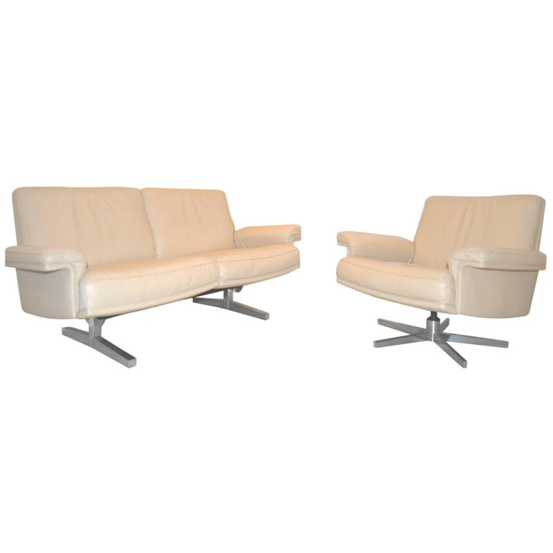  Set of De Sede 2-seater sofa and swivel armchair - 1970s