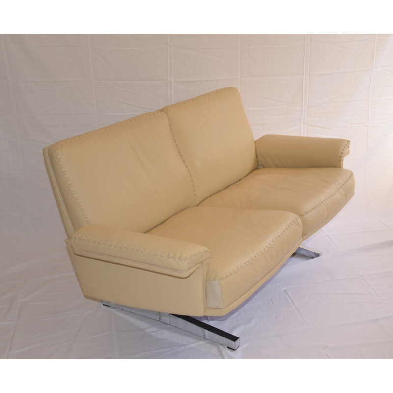  Set of De Sede 2-seater sofa and swivel armchair - 1970s