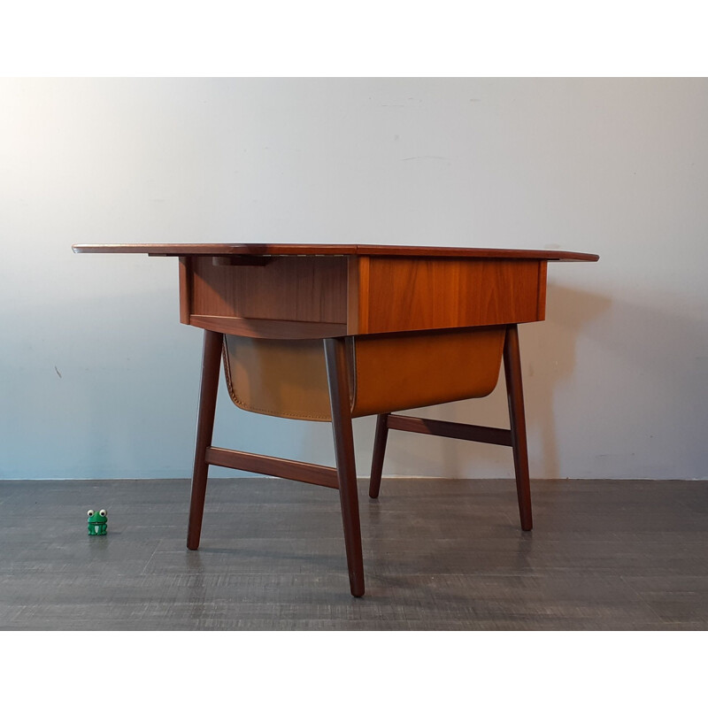 Vintage Teak dressmaker or Bedside Table, Norway 1960s