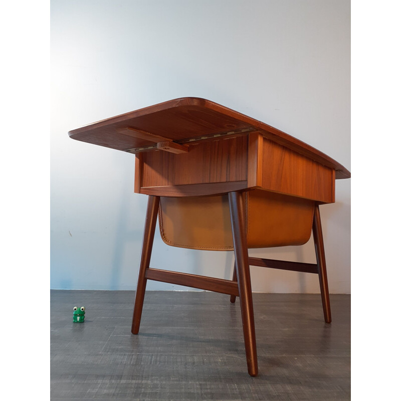 Vintage Teak dressmaker or Bedside Table, Norway 1960s