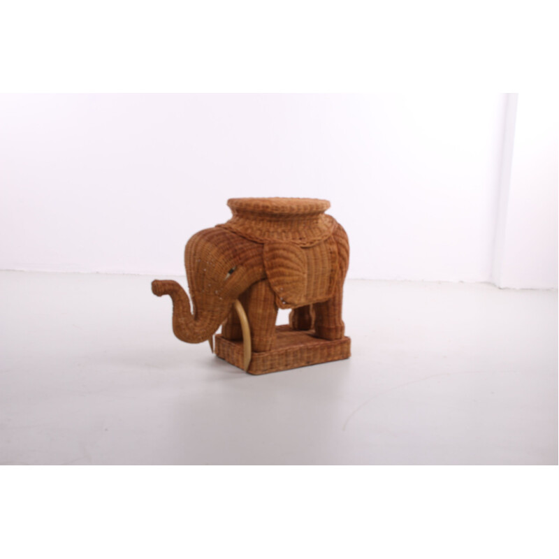 Vintage Rattan bamboo elephant side table brown 1960s