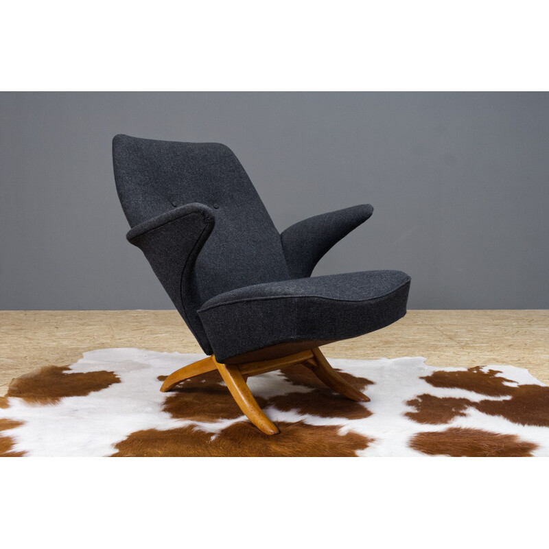 Vintage penguin lounge chair by Theo Ruth for Artifort 1957