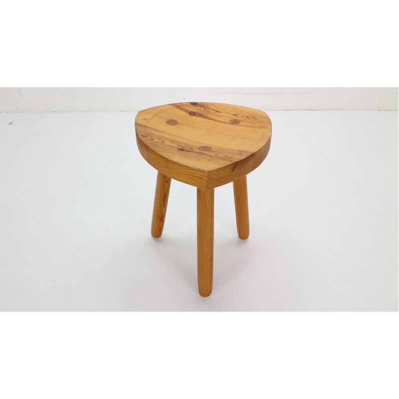 Vintage Crafted Tripod Stool in Pinewood Swedish 1970s