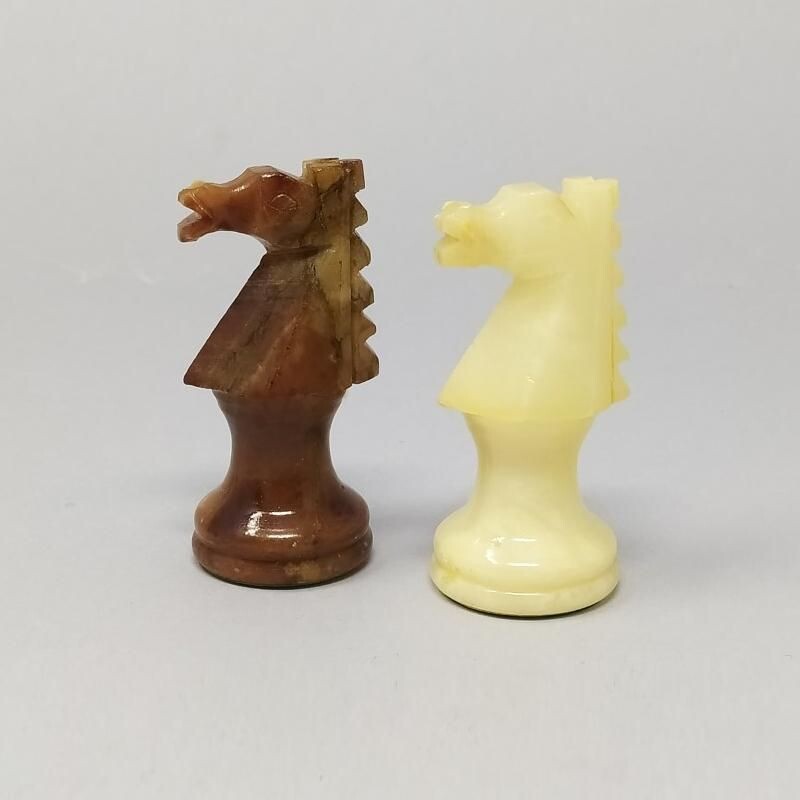 Vintage Chess Set in Volterra Alabaster Handmade Avvenuto Italian 1960s