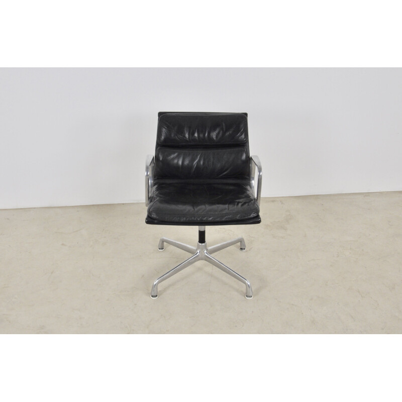 Vintage Black Leather Soft Pad Chair by Charles & Ray Eames for Herman Miller 1970s