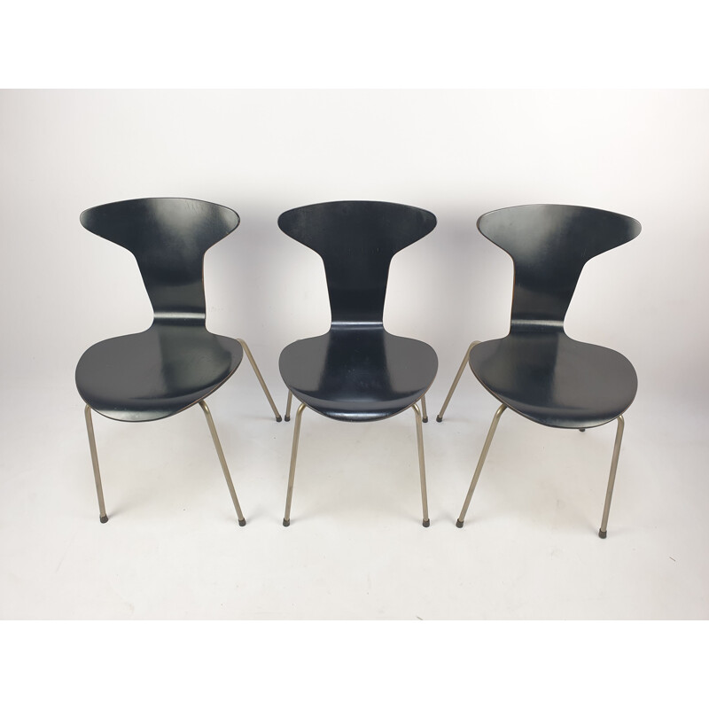 Vintage Mosquito chair by Arne Jacobsen for Fritz Hansen 1960