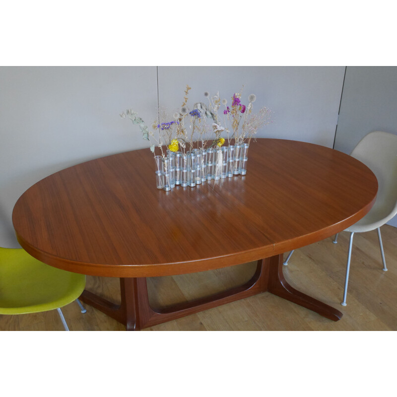 Vintage oval teak dining table with 2 extensions 1960