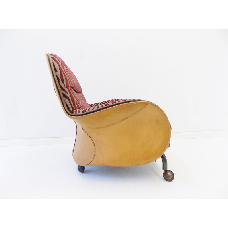 Vintage De Padova Louisiana armchair with ottoman by Vico Magistretti