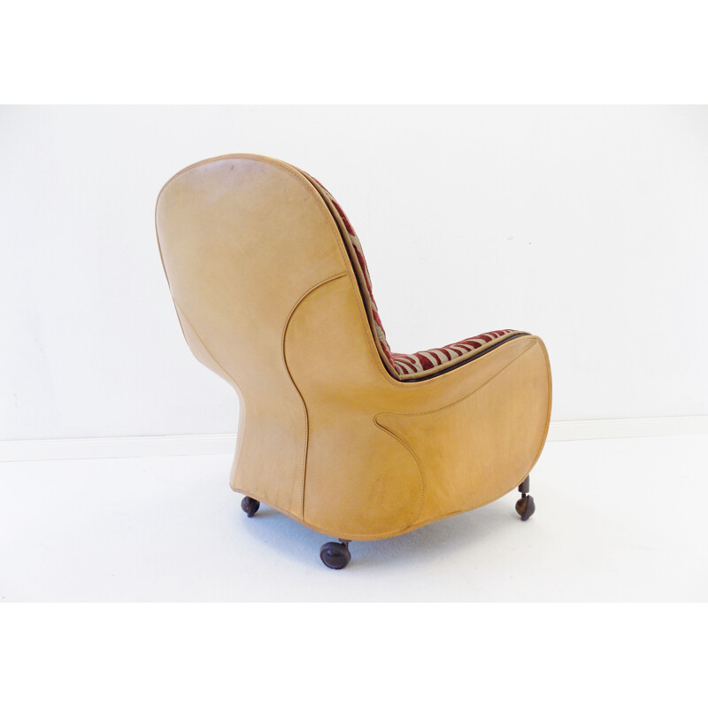 Vintage De Padova Louisiana armchair with ottoman by Vico Magistretti