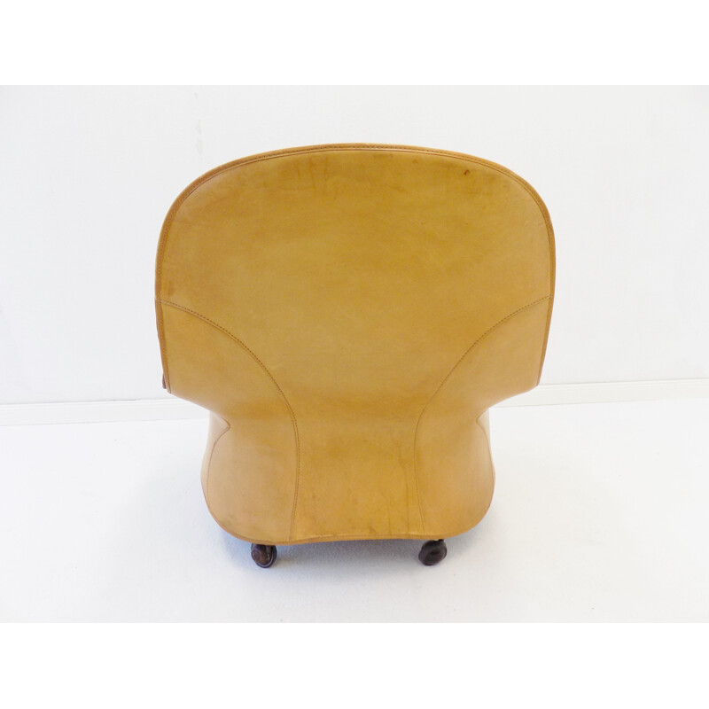 Vintage De Padova Louisiana armchair with ottoman by Vico Magistretti