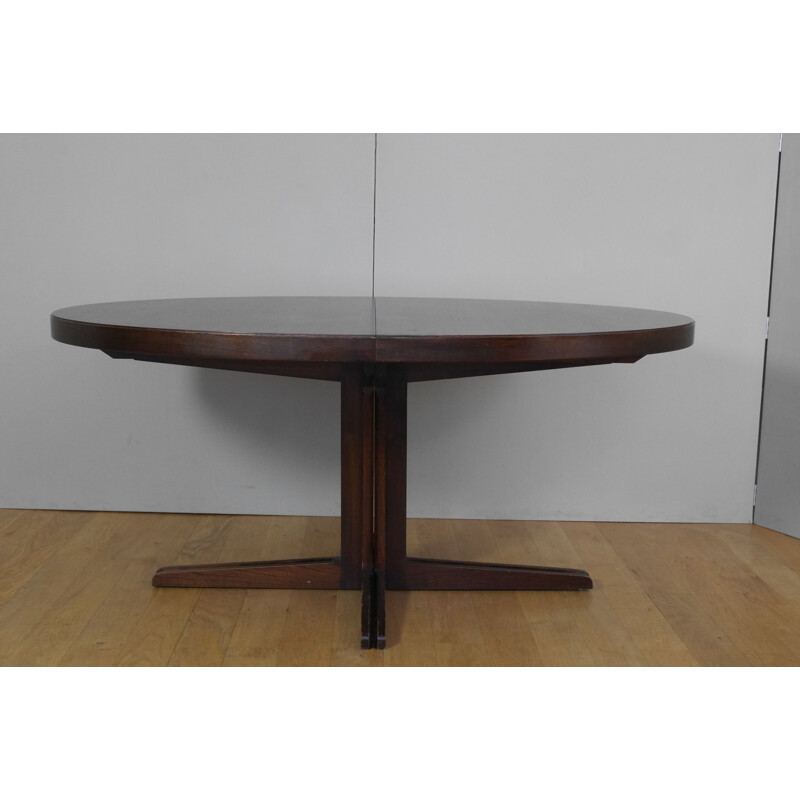 Vintage oval extensible table, Scandinavia