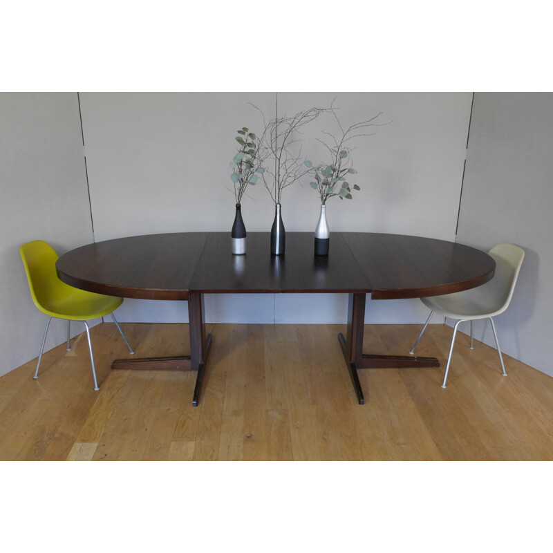 Vintage oval extensible table, Scandinavia