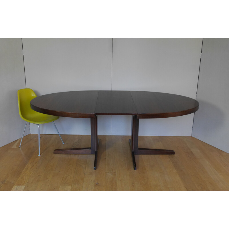 Vintage oval extensible table, Scandinavia