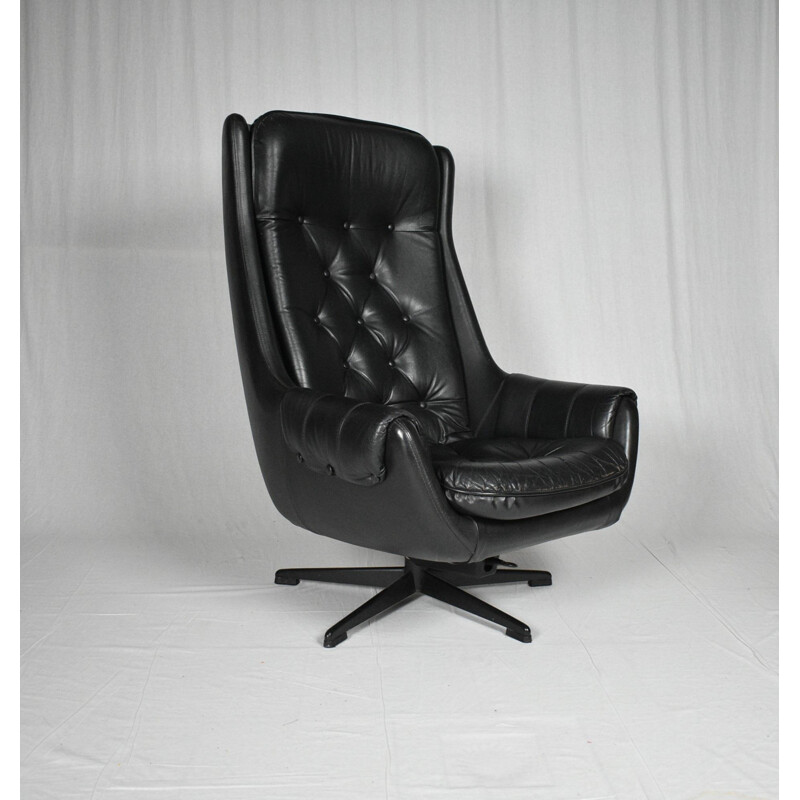 Vintage leather armchair from Peem, Scandinavia 1970