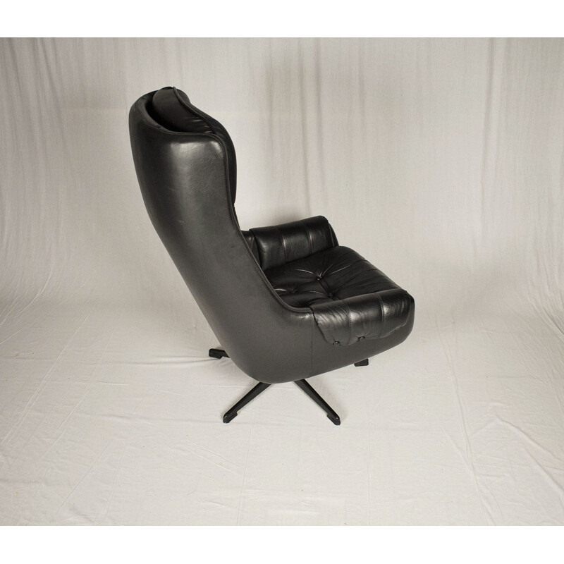 Vintage leather armchair from Peem, Scandinavia 1970