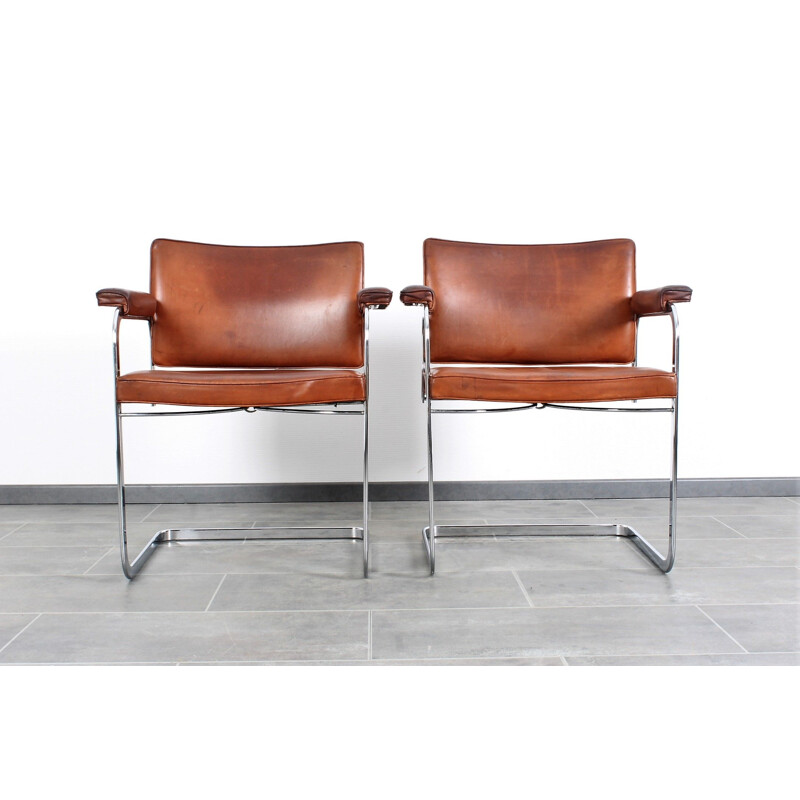 Pair of vintage office chairs De Sede