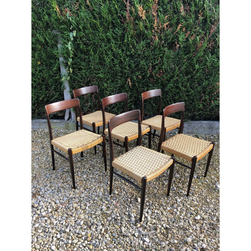 Set of 6 vintage Niels O Møller chairs by JL Møller 1960