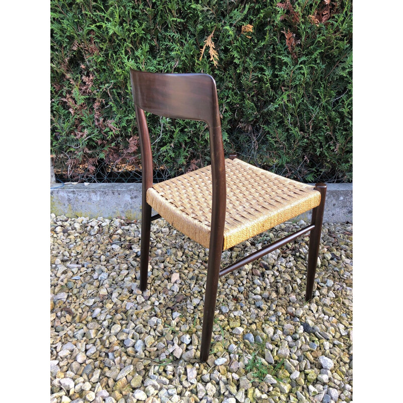 Set of 6 vintage Niels O Møller chairs by JL Møller 1960