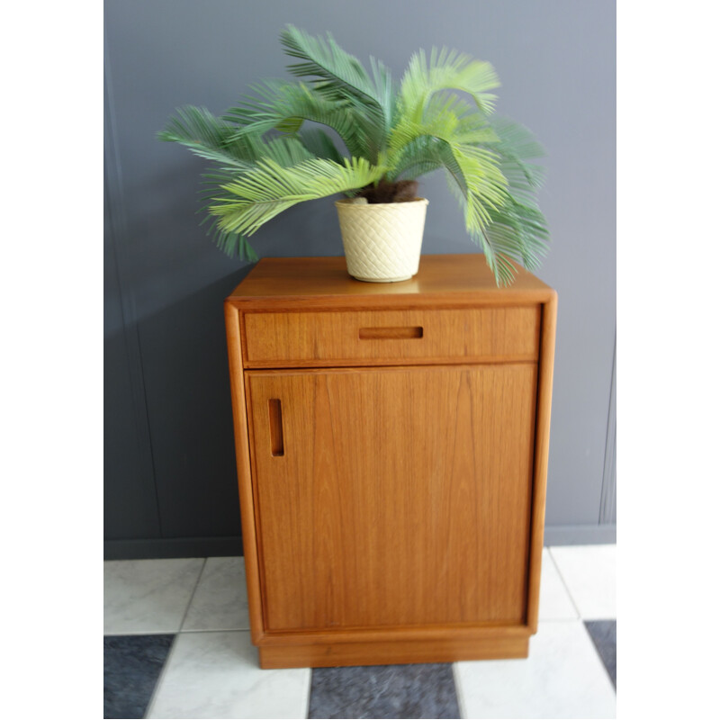 Commode vintage en teck Dyrlund 1960