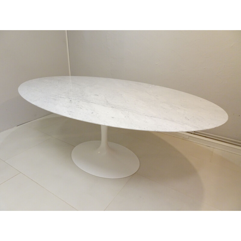 Vintage oval Saarinen table 198cm in marble for Knoll