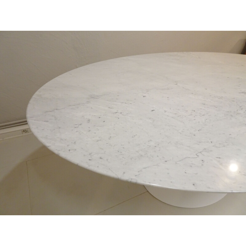 Vintage oval Saarinen table 198cm in marble for Knoll