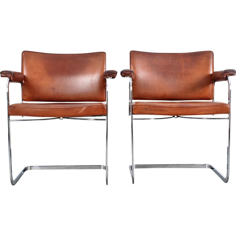 Pair of vintage office chairs De Sede