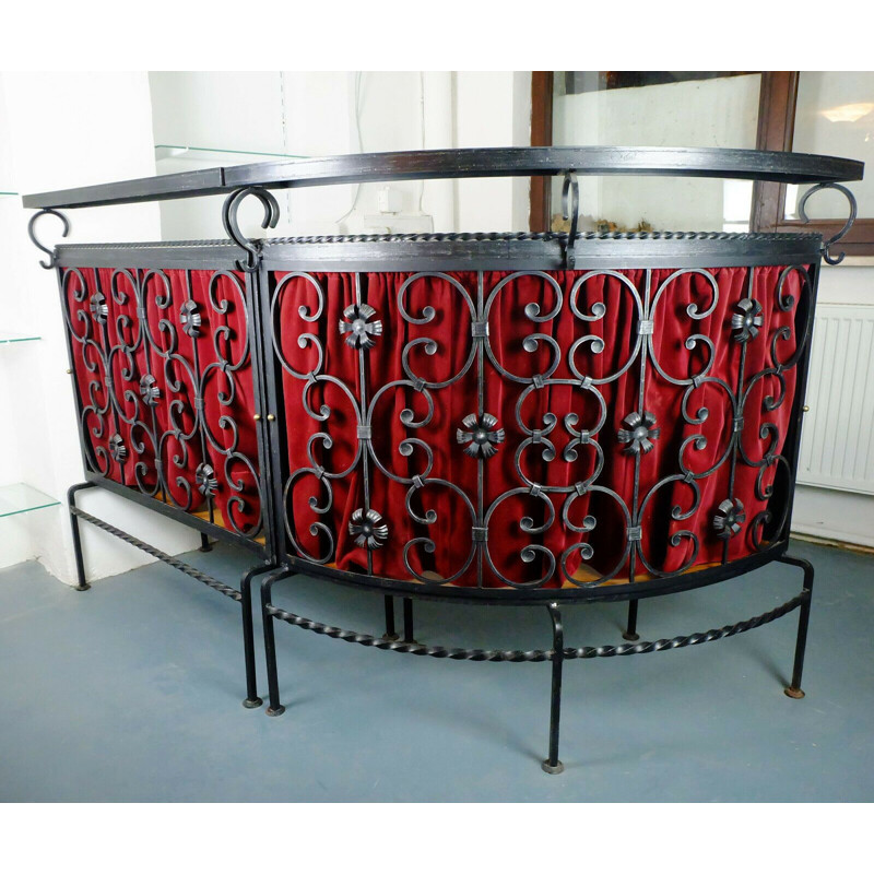 Large vintage bar with 4 wrought iron and ceramic stools 1960