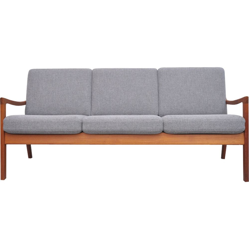 Vintage sofa 'Senator' Ole Wanscher by France & Son in Denmark