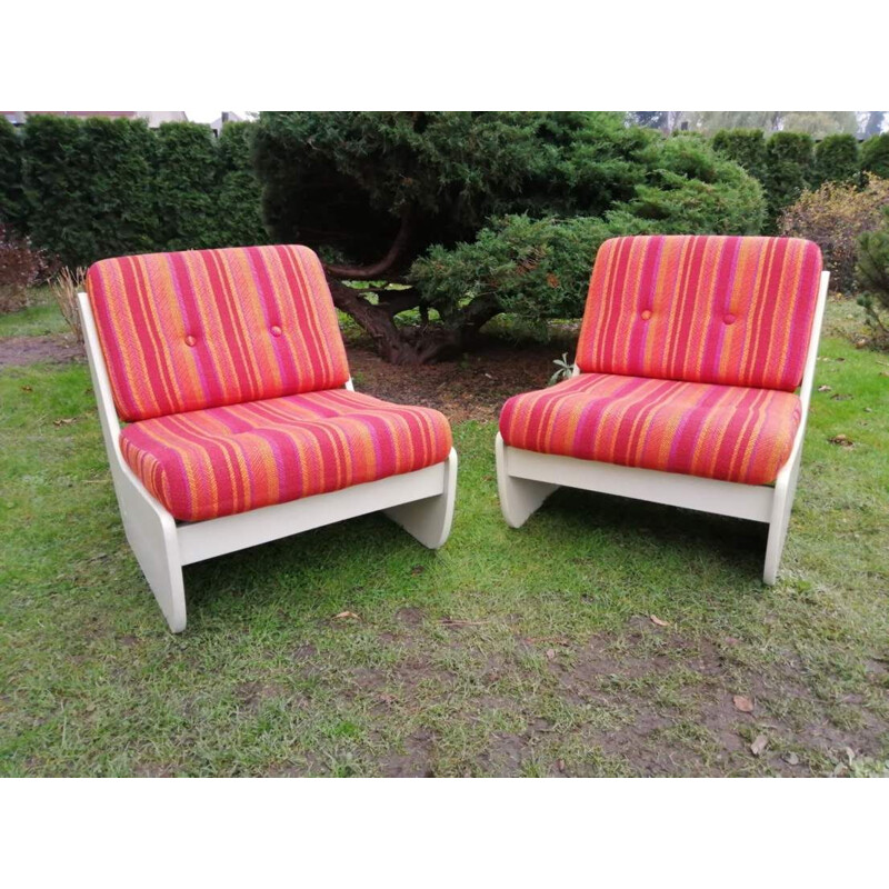 Pair of red vintage armchairs