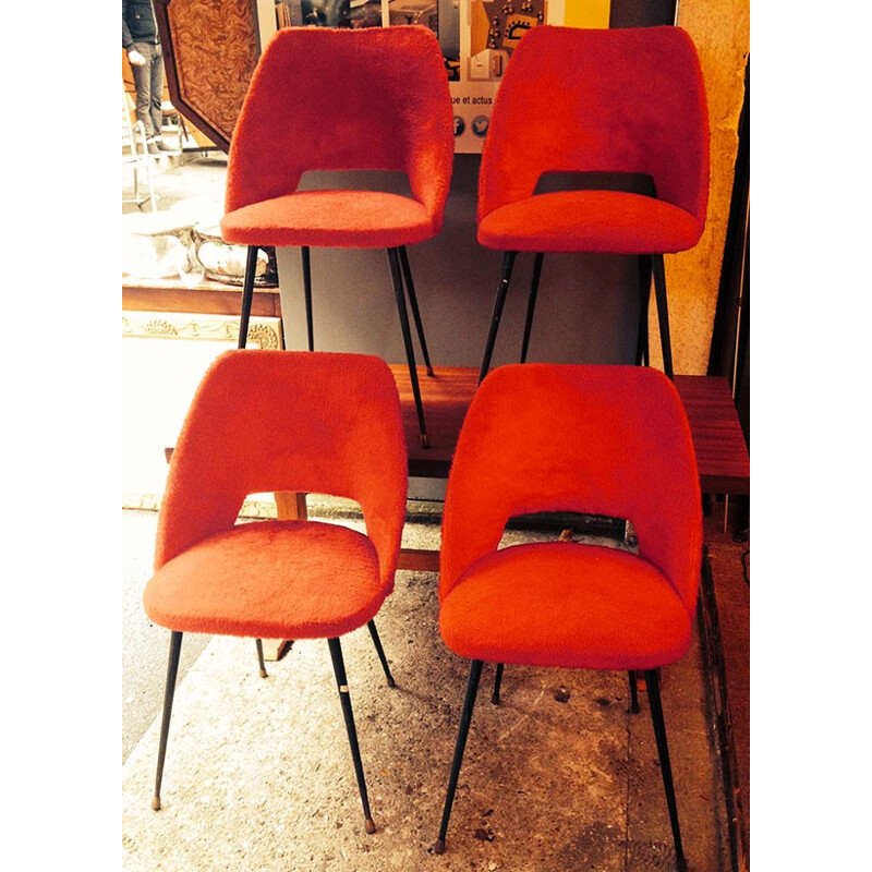 4 chaises vintage en fourrure rouge - années 50
