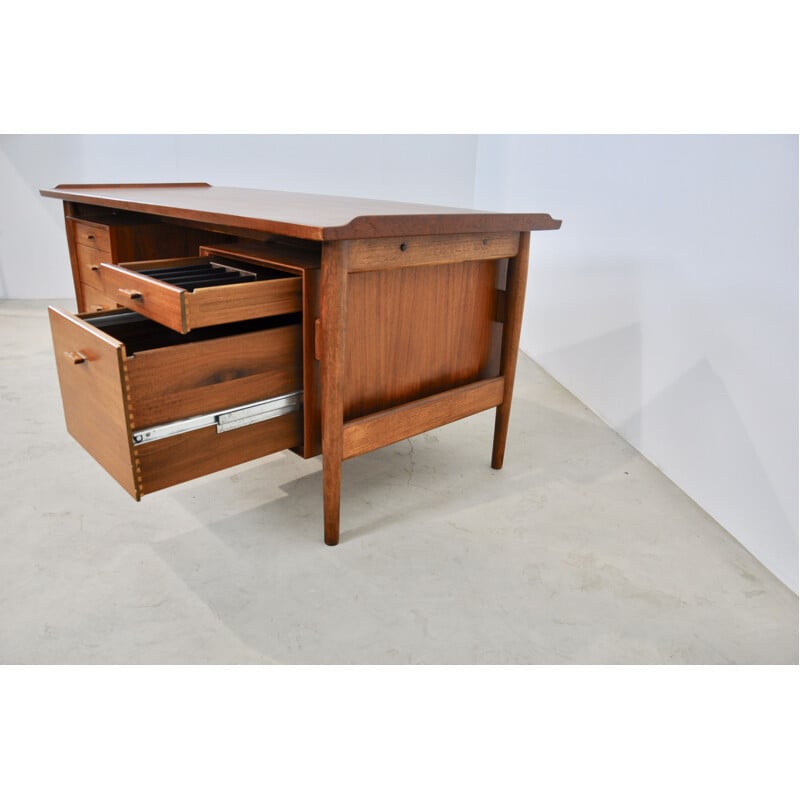 Vintage Desk by Arne Vodder for Sibast 1960s