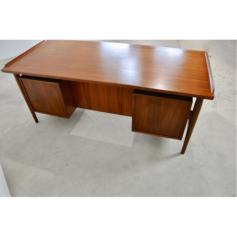 Vintage Desk by Arne Vodder for Sibast 1960s