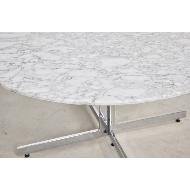Vintage Carrara Marble Round Dining Table 1970s