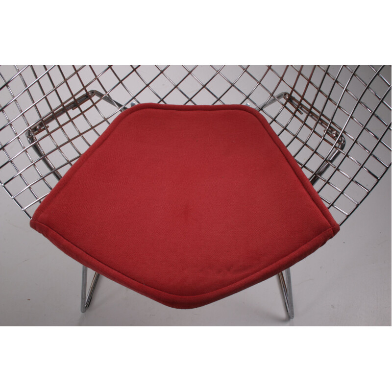 Paire de chaise vintage en fil de fer par Harry Bertoia pour Knoll International 1980