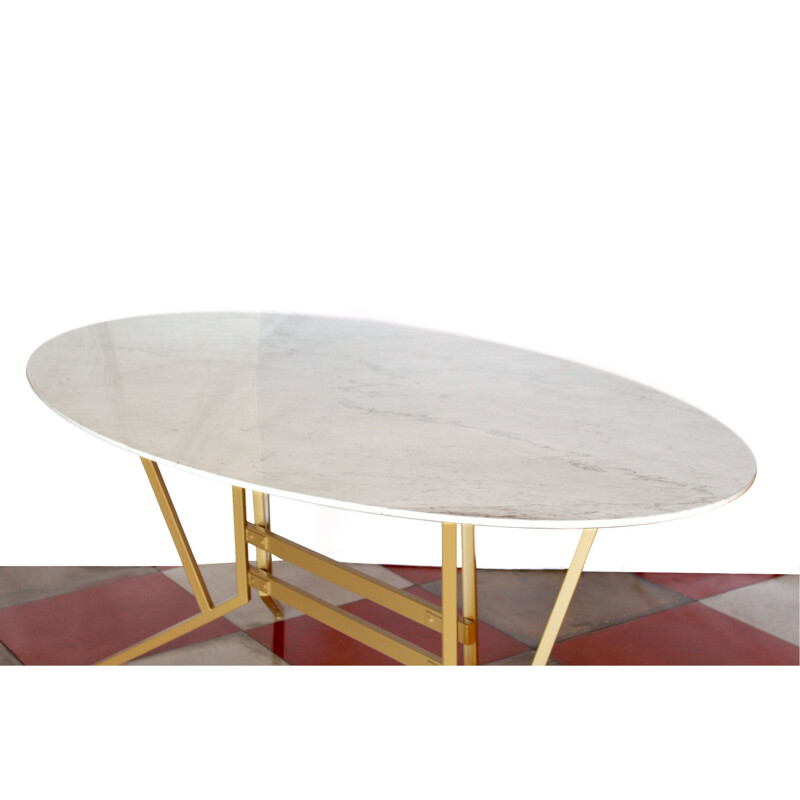 Table vintage avec plateau en marbre de Carrare et structure en fer Italie 1960