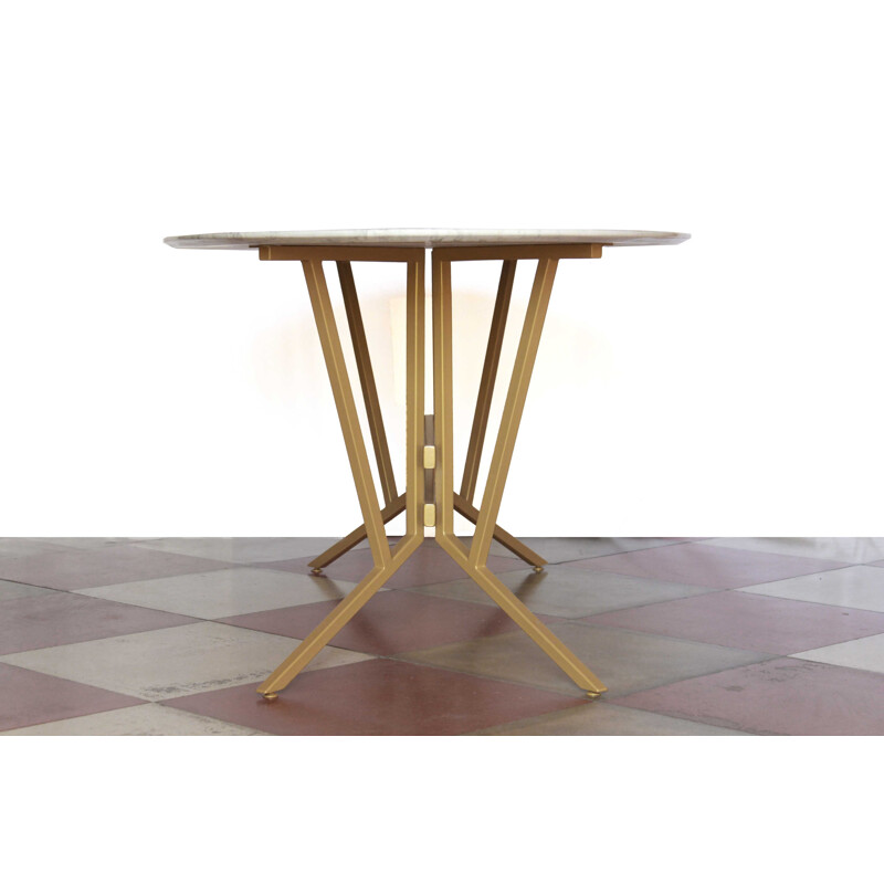 Table vintage avec plateau en marbre de Carrare et structure en fer Italie 1960