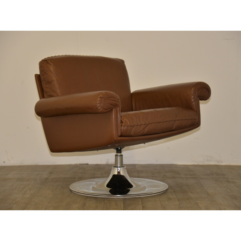 Vintage De Sede "DS 31" lounge armchair in brown leather - 1970s