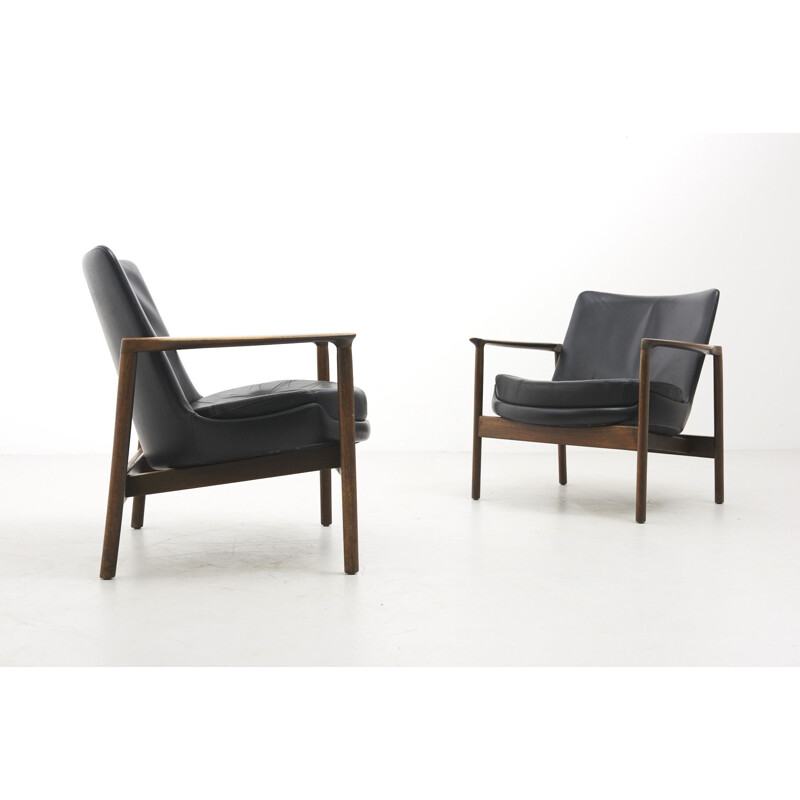 Pair of vintage Easy Chairs by Ib Kofod-Larsen for Fröscher Germany 1974s