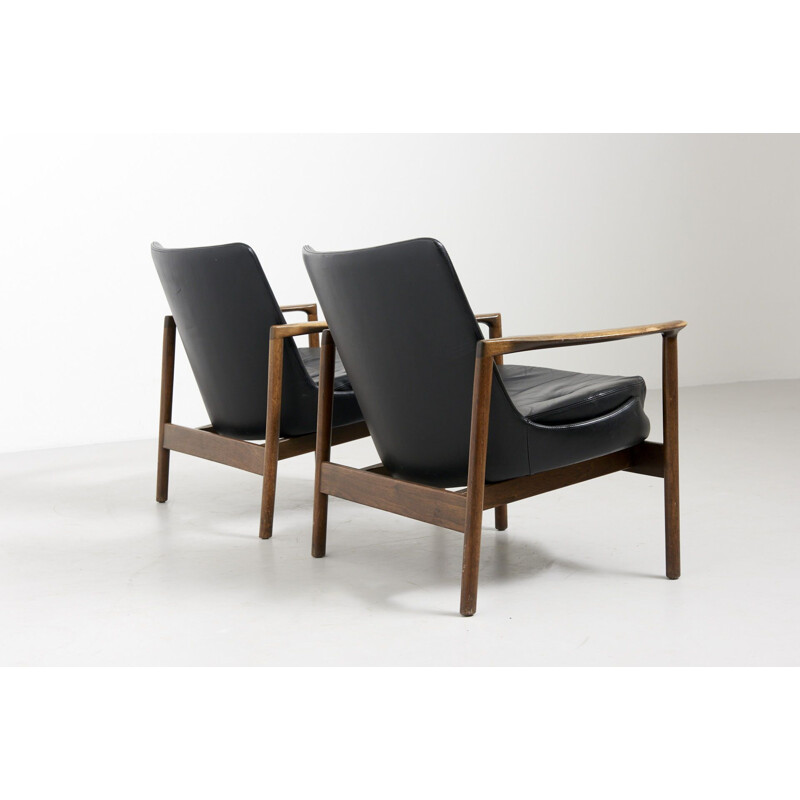 Pair of vintage Easy Chairs by Ib Kofod-Larsen for Fröscher Germany 1974s